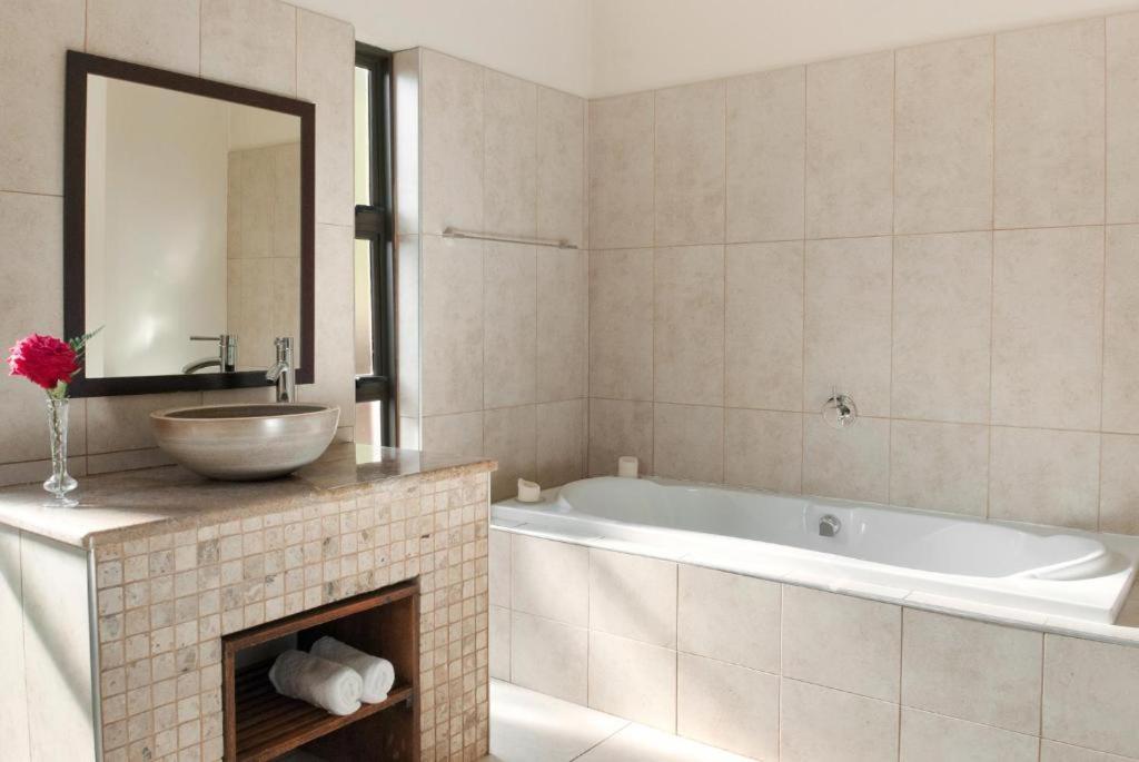 Ama Casa Cottages Champagne Valley Buitenkant foto